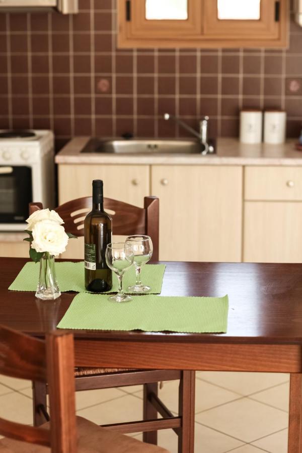 Eleni Suites Methoni מראה חיצוני תמונה