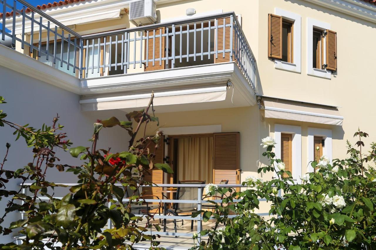 Eleni Suites Methoni מראה חיצוני תמונה