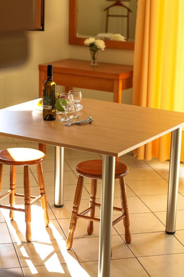 Eleni Suites Methoni מראה חיצוני תמונה
