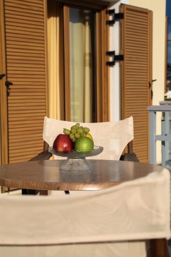 Eleni Suites Methoni מראה חיצוני תמונה