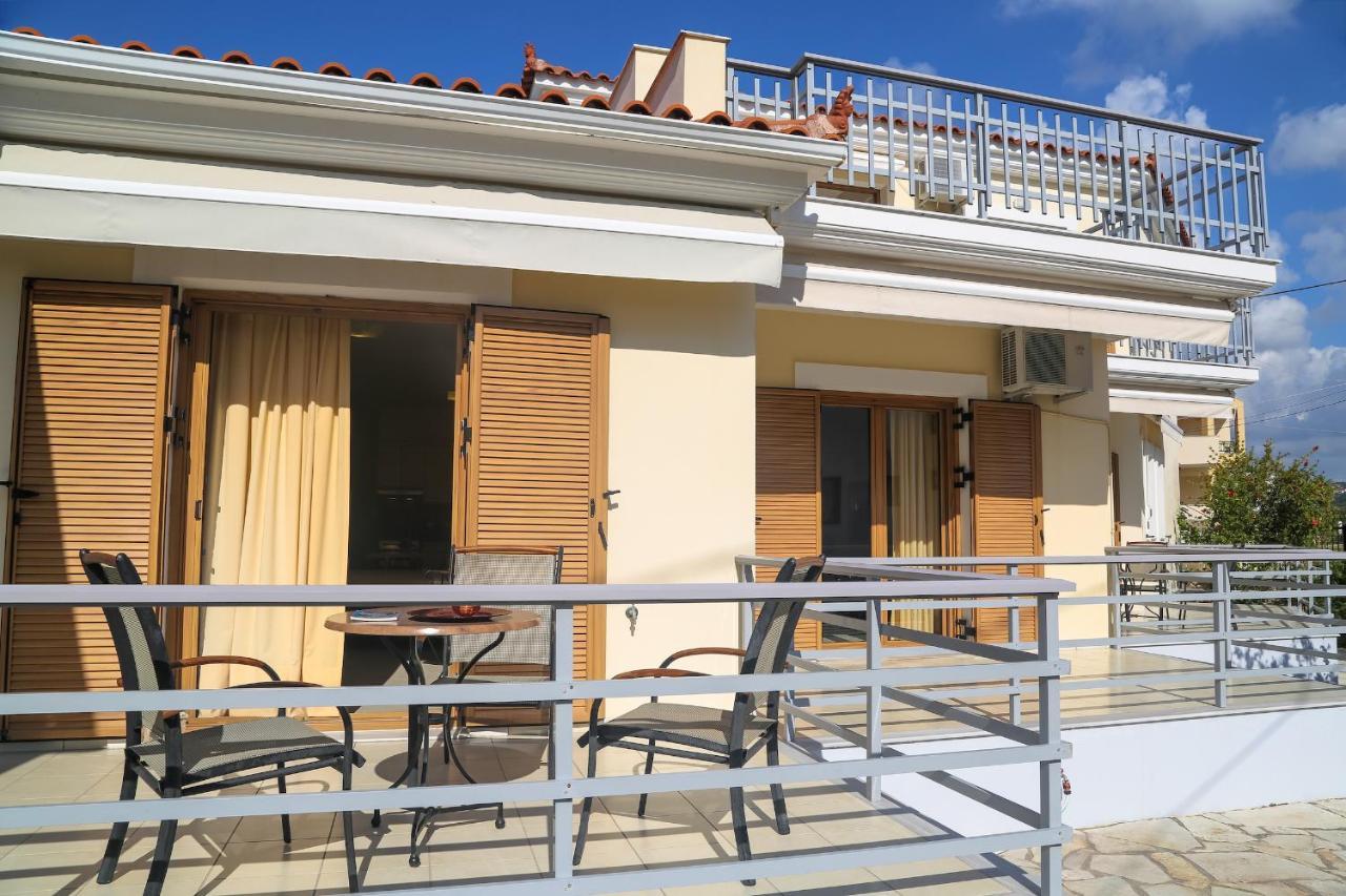 Eleni Suites Methoni מראה חיצוני תמונה