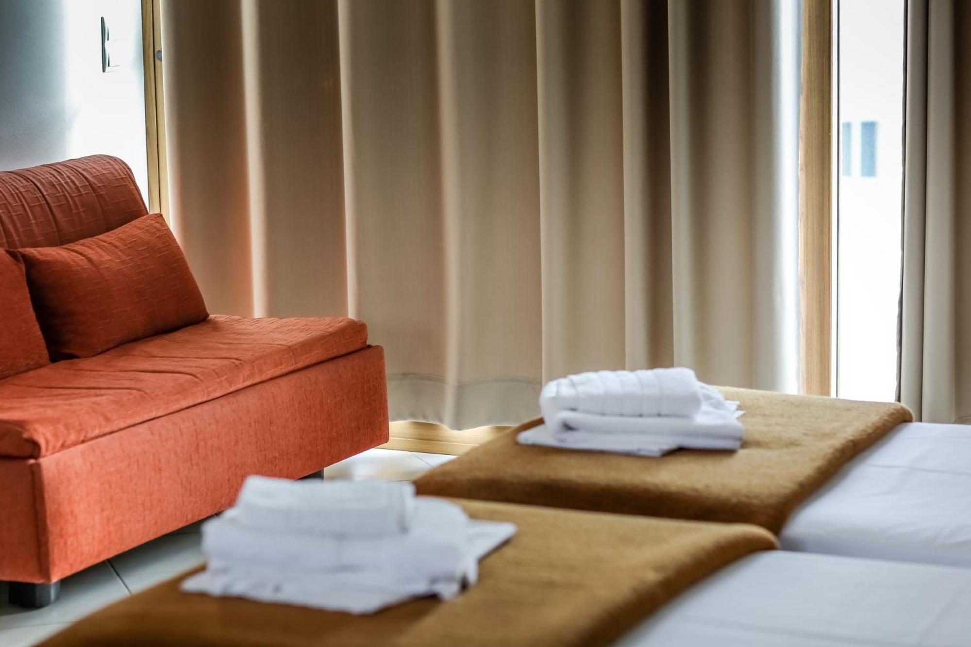 Eleni Suites Methoni מראה חיצוני תמונה