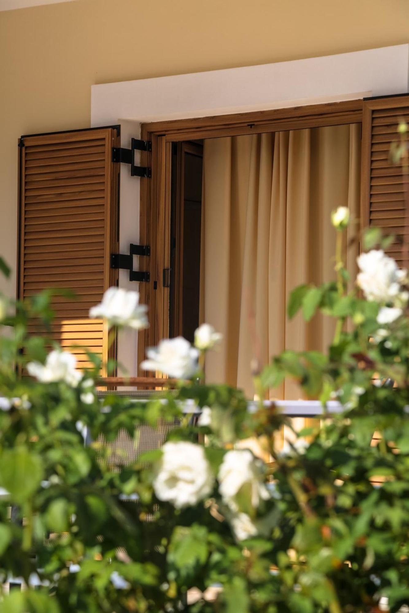 Eleni Suites Methoni מראה חיצוני תמונה